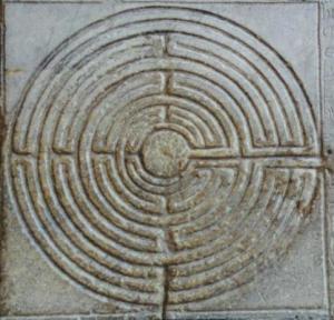 Labyrinth Carving, St. Martin's Cathedral, Lucca, Tuscany, Italy (c. 2013, public domain).